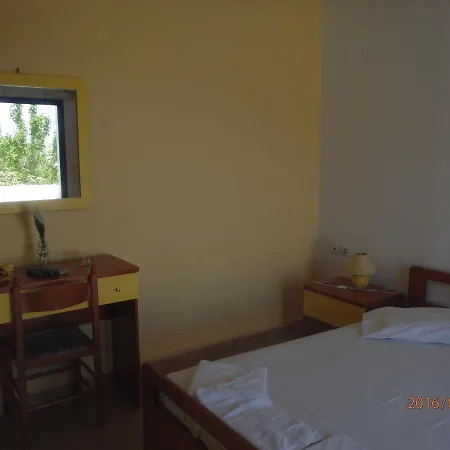 Pensjonat Mylos Livadi (Kythira)